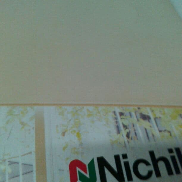 貴方のお好みサイズ作るロ―ルブラインド4色